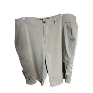 Denali Cargo Shorts Mens size 40 Khaki Outdoor Hiking Utility Lightweight Shorts